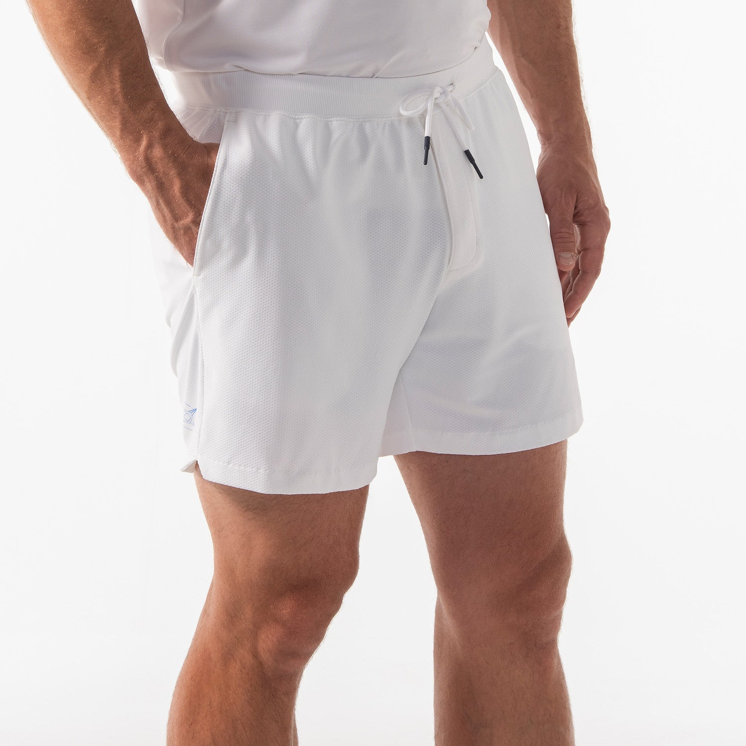 COOL CRUM SHORT - WHITE